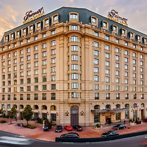 5* מלון Fairmont Grand